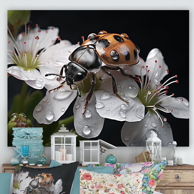 Nature c - Mystérieuse coccinelle en fleurs - imprimé, Toile tendue, H 34 po x l 44 po x P 1,5 po