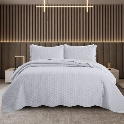 Ensemble de courtepointe en relief doux
