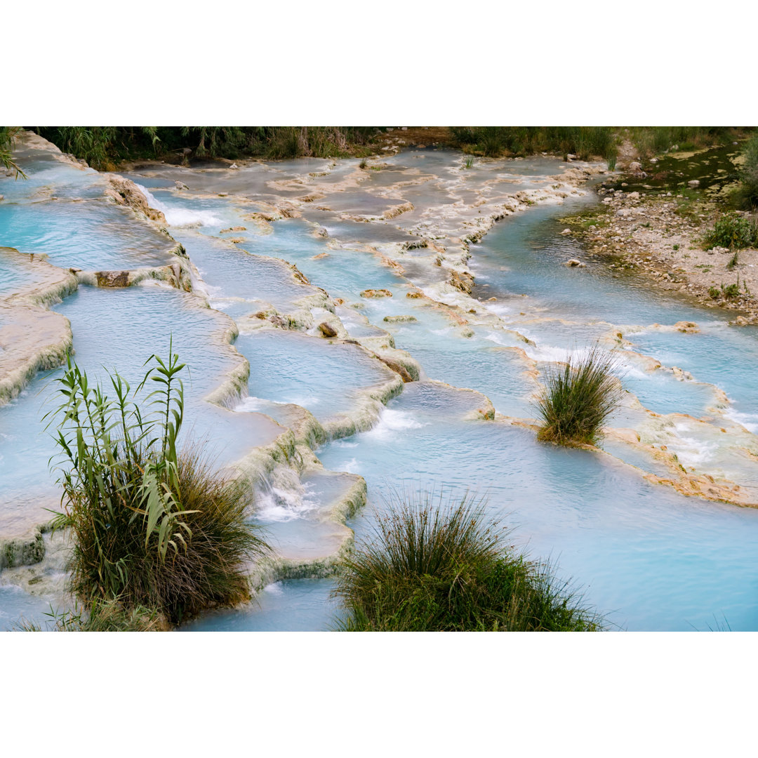 Leinwandbild Naturbad mit Wasserfällen in Saturnia, Italien