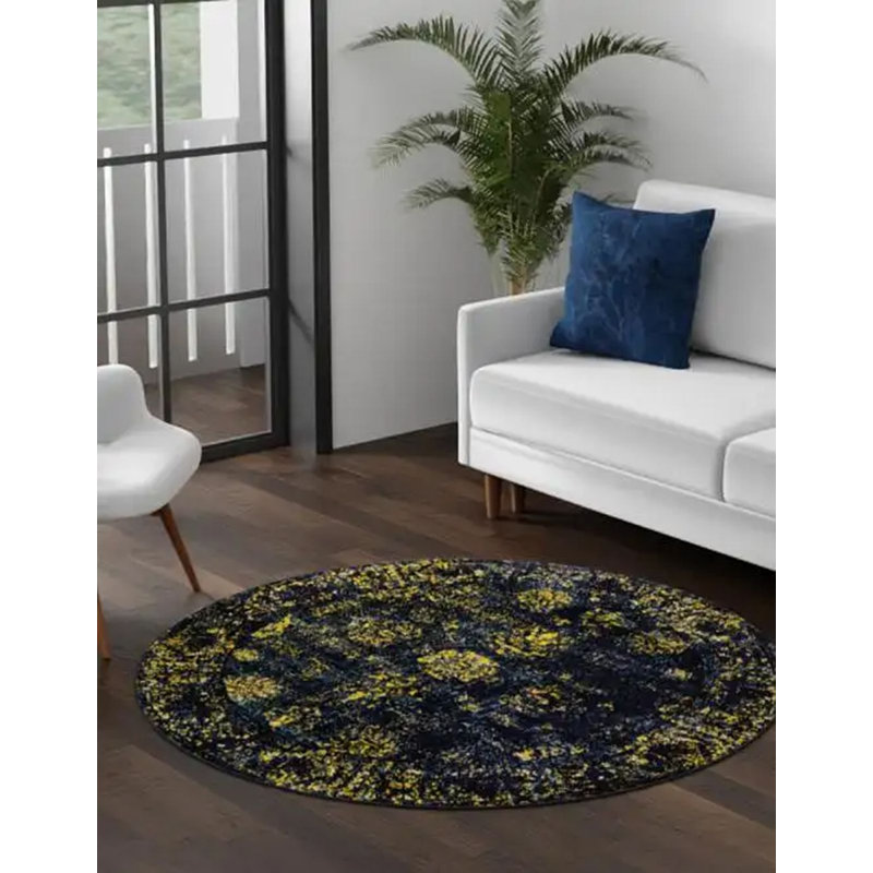 Anneliesse Oriental Indoor Rug