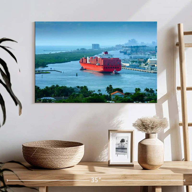 Mehar Red Ship à Fort Lauderdale, H 16 po x l 24 po