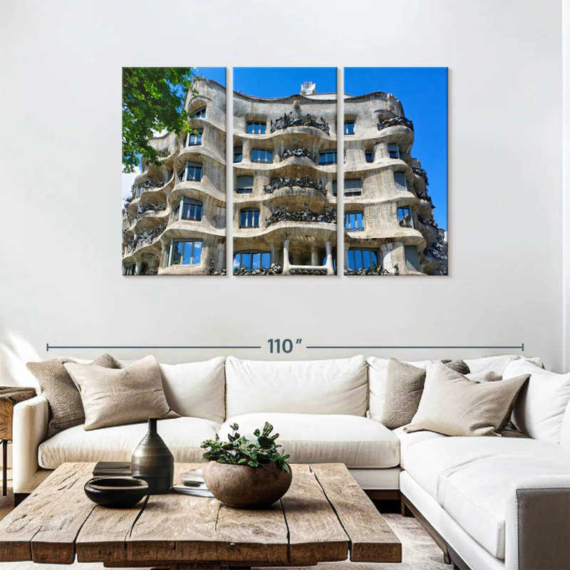 Rorry Casa Mila, 48" H x 74" W