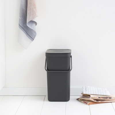 Brabantia Sort & Go Plastic Recycling Bin 4.2 Gallon