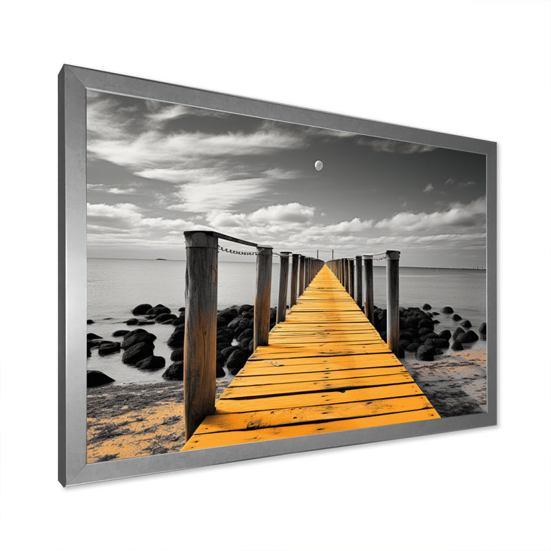 Bahraoui Beach Pier Point de vue noir sur toile, H 34 po x l 44 po x P 1,5 po, Cadre photo argenté
