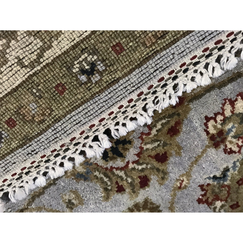 Wool Oriental Area Rug in Beige/Blue/Maroon