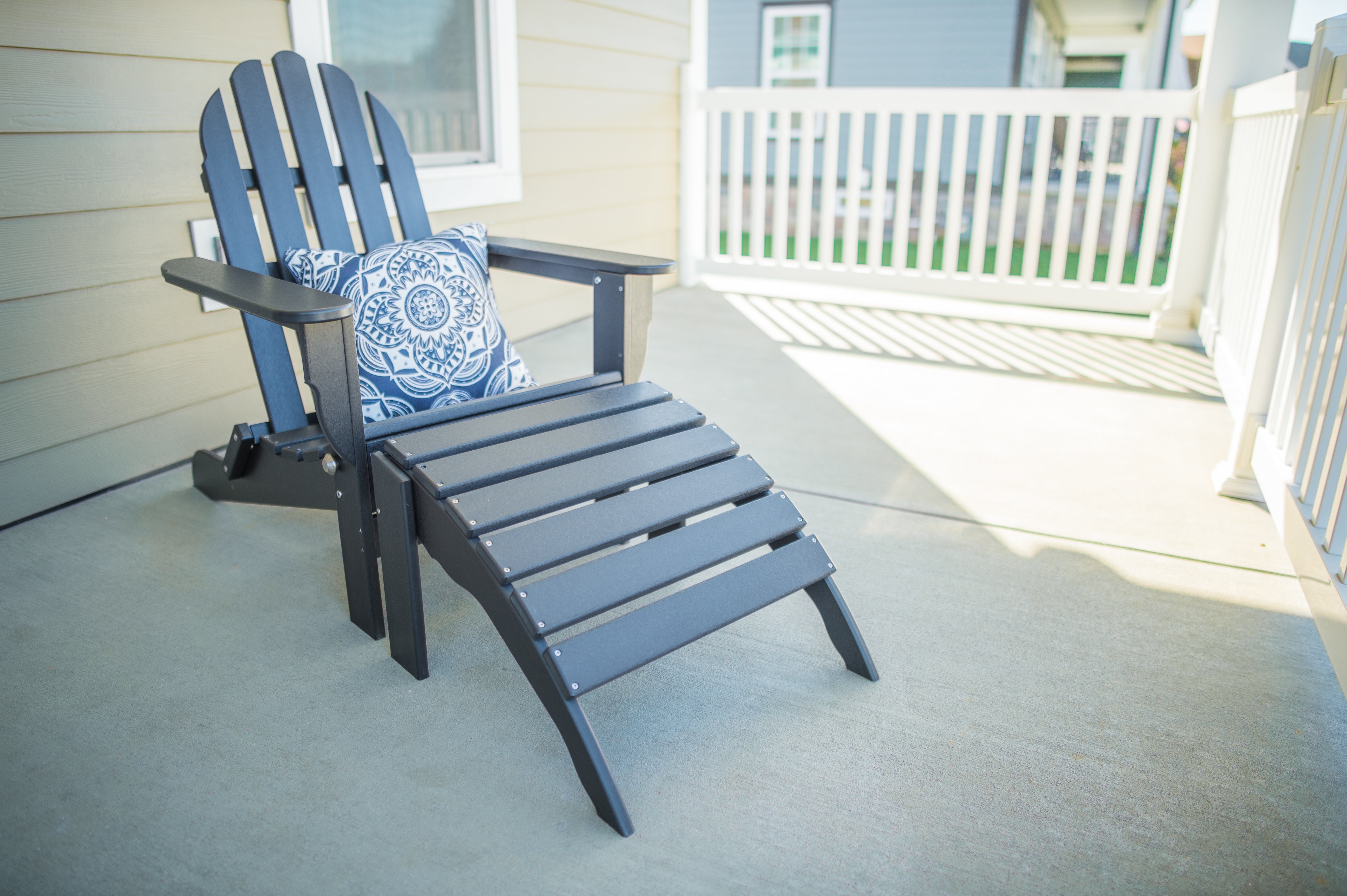 Hartington plastic discount folding adirondack chair