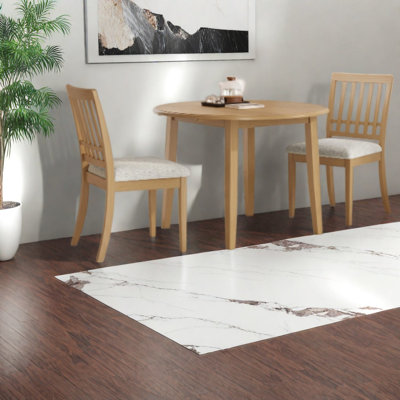 Ensemble de table et de chaises extensibles en bois pour petite cuisine moderne (comprend la table et les chaises).