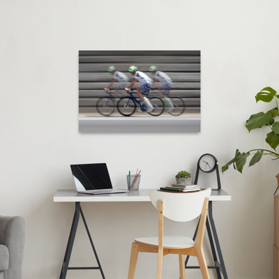 Impression d'art mural cheval flou, mouvement cycliste contemporain