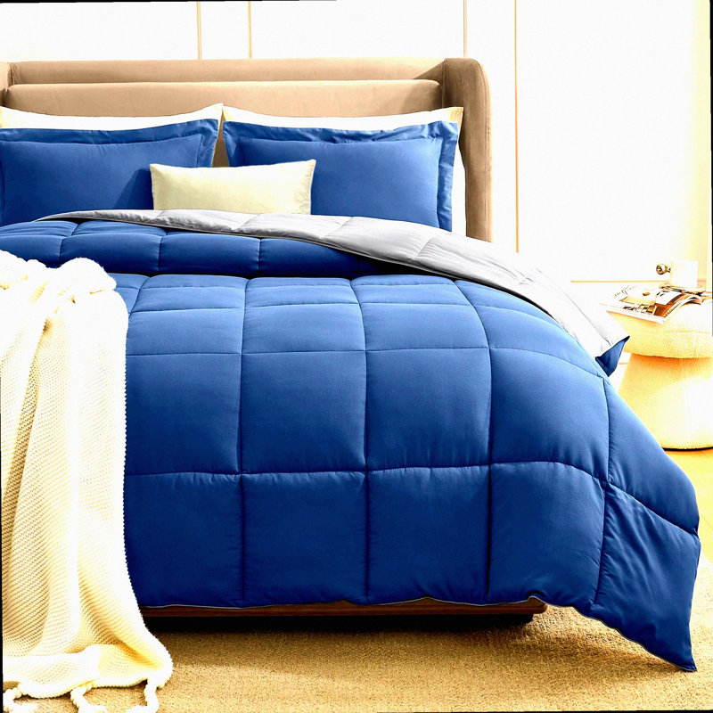 Reversible Comforter Set - Queen Size - Lightweight Down Alternative Bedding Set - All Season Soft Comforter with 2 Shams - 3 Piece Bed Set