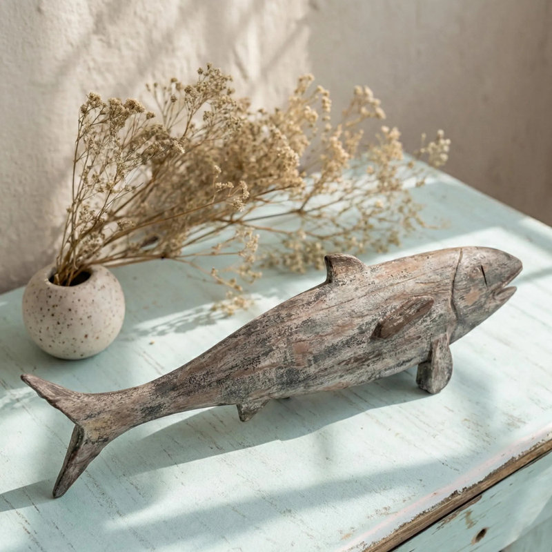 Figurines & Sculptures