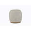 Élégante chaise d'appoint beige avec tissu en polyester confortable et design transitionnel pour les intérieurs modernes