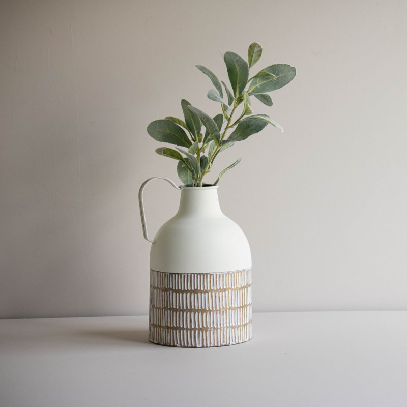Abdiqani Stainless Steel Table Vase 1