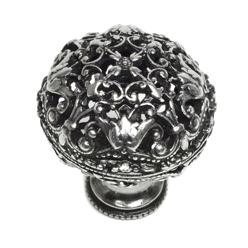 Juliane Grace large knob full round in Satin, Silver