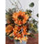Arrangement d'automne rétro, tournesol et gousse d'eucalyptus
