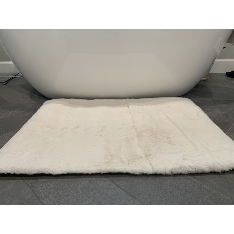 Tapis blanc Jordan-Dale, Rectangle 2 pi x 3 pi