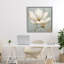 Giclée encadrée de fleurs dorées, design par LSR Creative Studio-1343631282-1343631281
