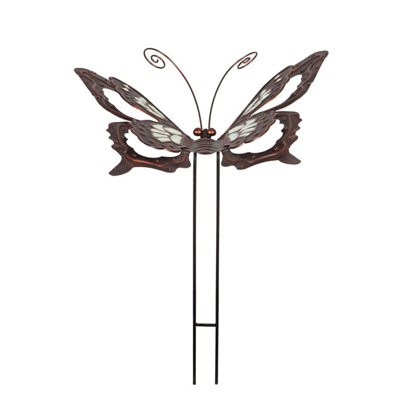 Jeu de jardin à papillon foncé