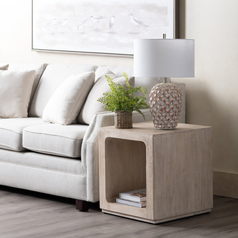 Lampe de table en céramique avec finition et abat-jour émaillés