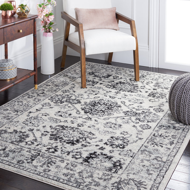 Tapis ivoire / noir Tulum 283, Rectangle 5 pi 3 po x 7 pi 6 po
