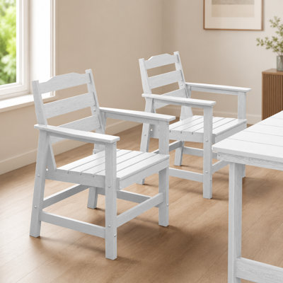 Ensemble de chaises de patio blanches en PEHD toutes saisons avec accoudoirs (ensemble de 2)