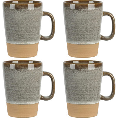 Tasse à café en faïence