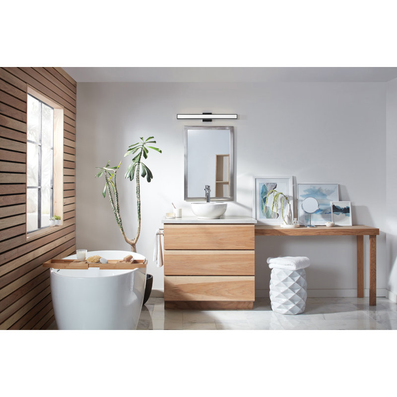 Alto 24-in Integrated LED Bathroom Vanity Bar, Black