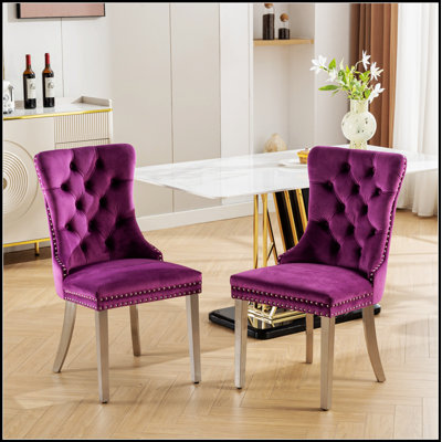 Collection de chaises modernes capitonnées haut de gamme en velours capitonné de la collection Modern, parfaites pour les sièges élégants et confortables.
