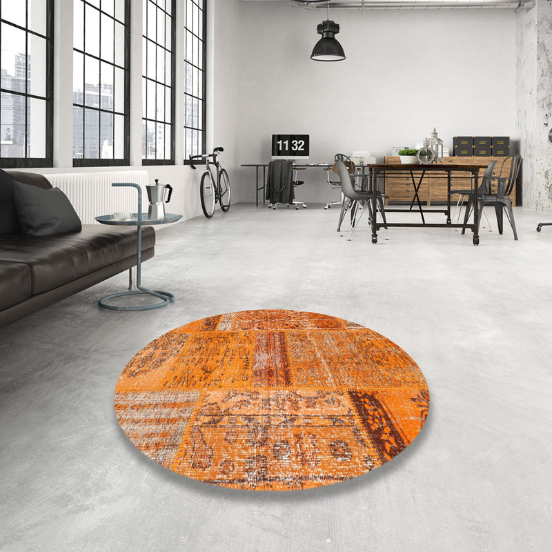 Indoor Rug, Round 7'