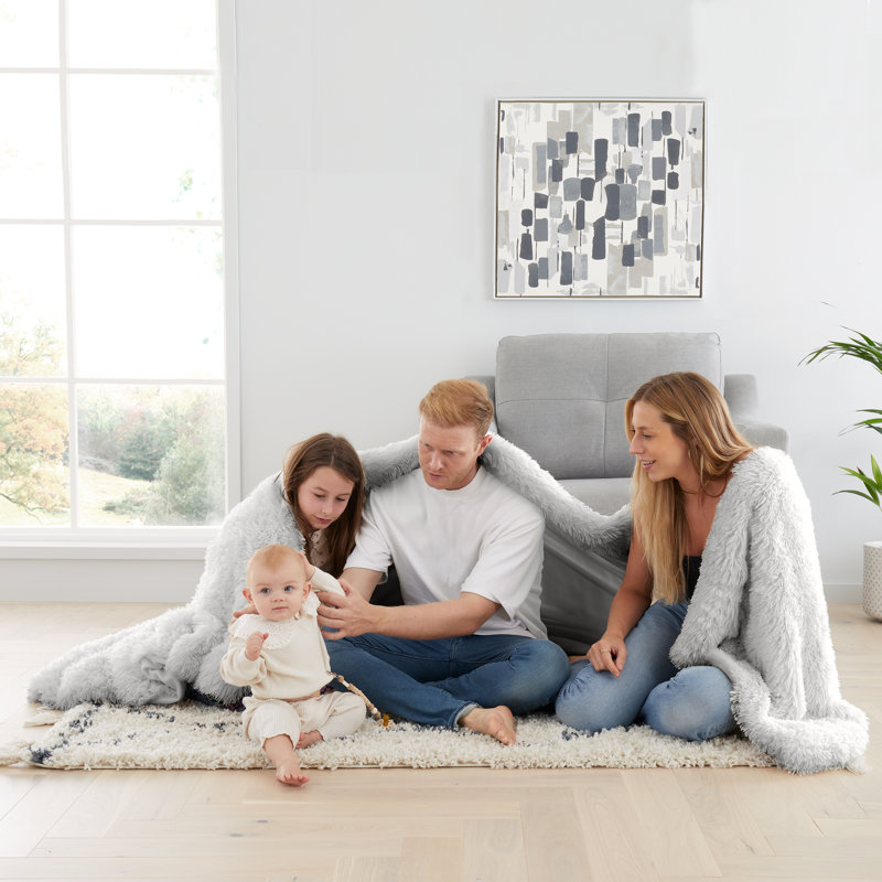 Family Sized Extra Large Cuddly So Soft Faux Fur 245x280cm Throw, Silver Grey