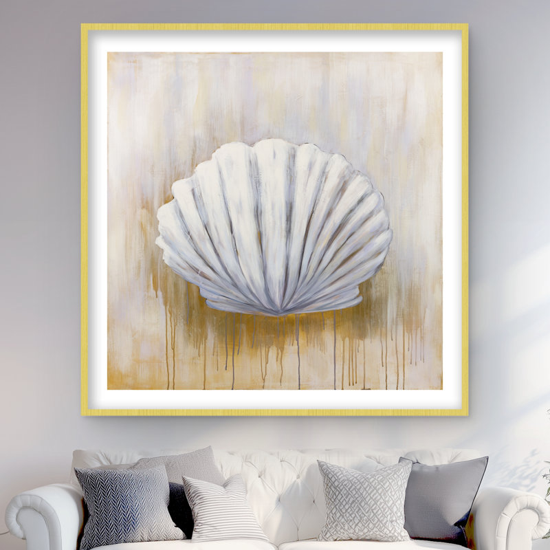 Feston Shell - Contemporary Livingroom Framed Matted Print