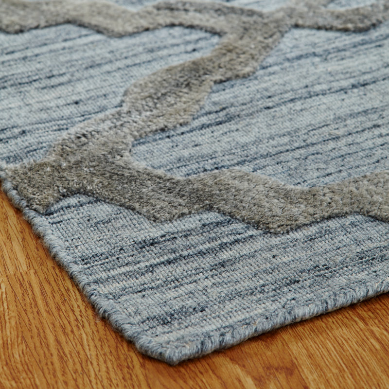 Aymeline Geometric Area Rug in Gray, Runner 2'6" x 10'