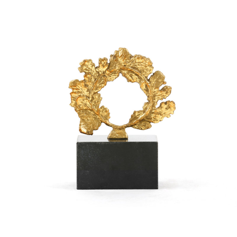 Wreath Sculpture