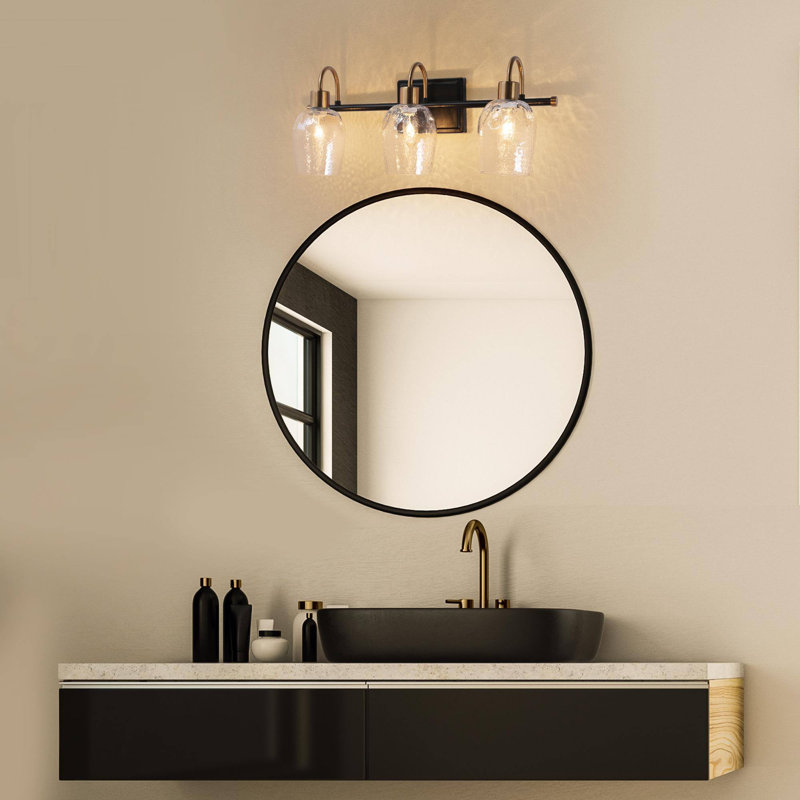 Éclairage de salle de bain à intensité variable 3 lumières avec abat-jour en verre martelé Aedan