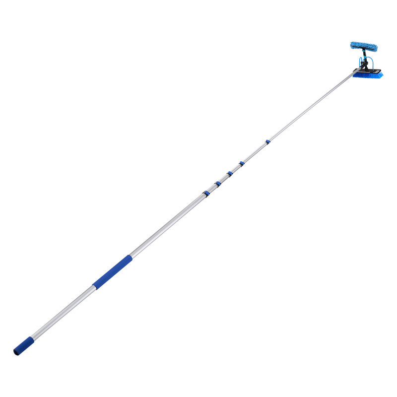 Ensemble de nettoyage de panneau solaire, ensemble de poteau alimenté à l'eau avec brosse de nettoyage, distributeur de savon, poteau télescopique en aluminium extensible de 33 pi, tête de brosse rotative à 180 °, pour panneaux solaires montés sur le toit, fenêtres