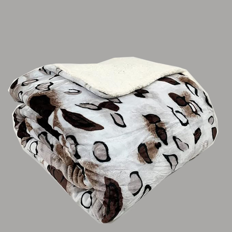 Très grande couverture super douce, moelleuse et confortable