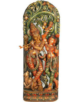 Plaque murale en bois fabriquée à la main Radha Krishna avec vache, haut temple indien du sud de 48 po sculptant pour le salon et l'autel