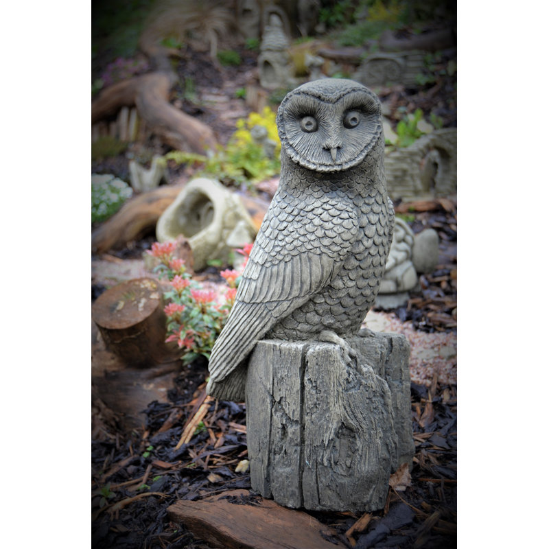 Giana Fantasy & Sci-Fi Stone Garden Statue