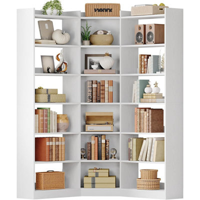 Bibliothèque d'angle à 7 niveaux, bibliothèque de rangement à étagères avec baffles pour le salon, le bureau personnel ou la chambre à coucher, blanc