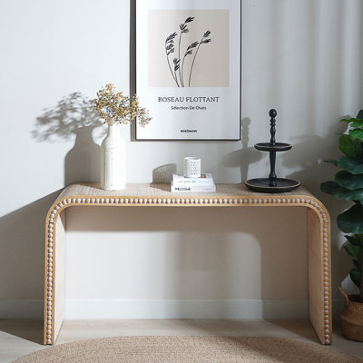 Console incurvée de style cascade avec garniture perlée pour l'entrée, le couloir, le salon et le bureau.