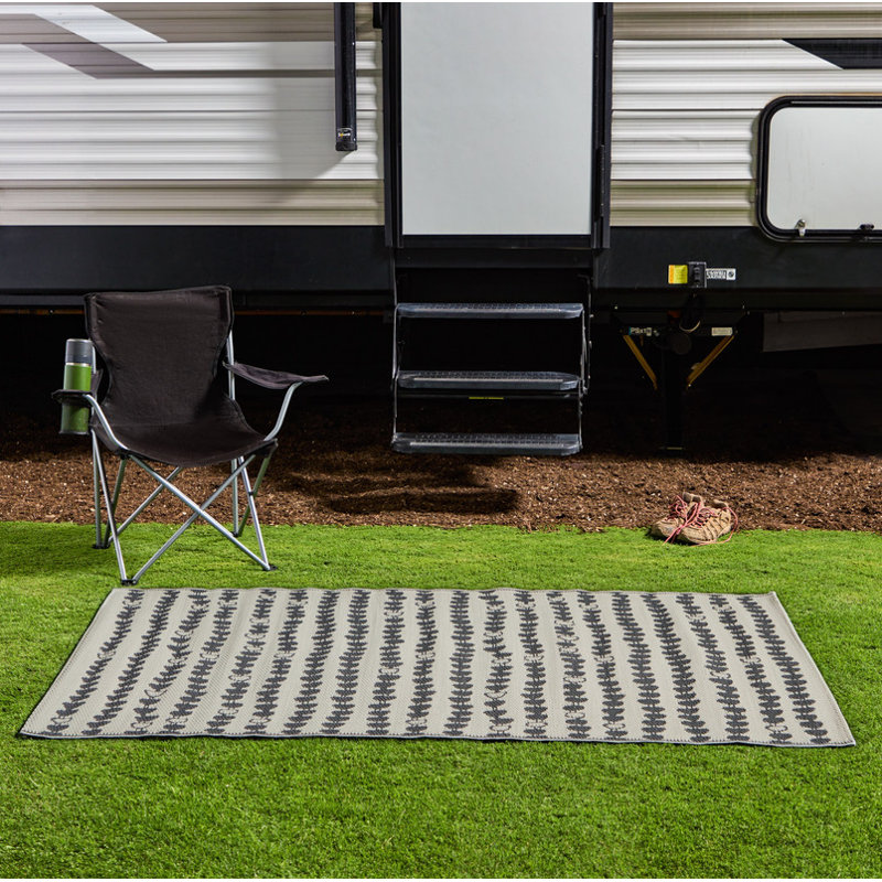 Tapis rayé gris anthracite 5 x 8