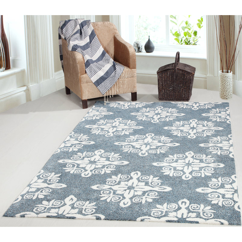 Riehl Floral Indoor / Outdoor Rug, Rectangle 8' x 11'