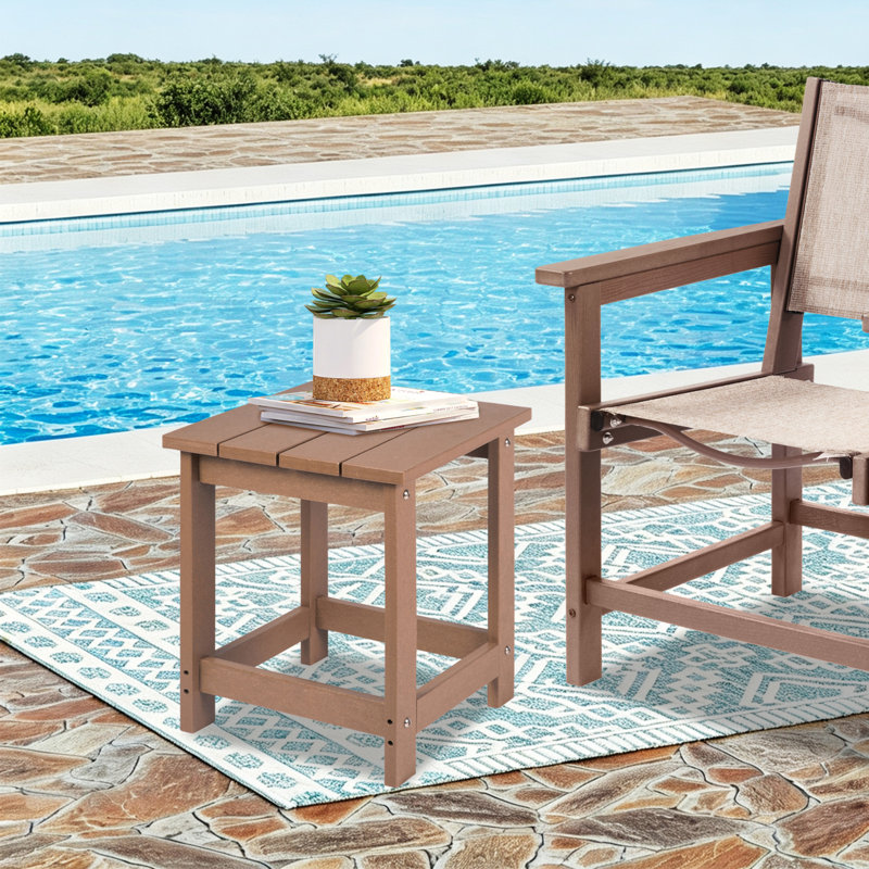 Table d'appoint extérieure Denarrius Adirondack, table de patio en PEHD facile d'entretien et résistante aux intempéries