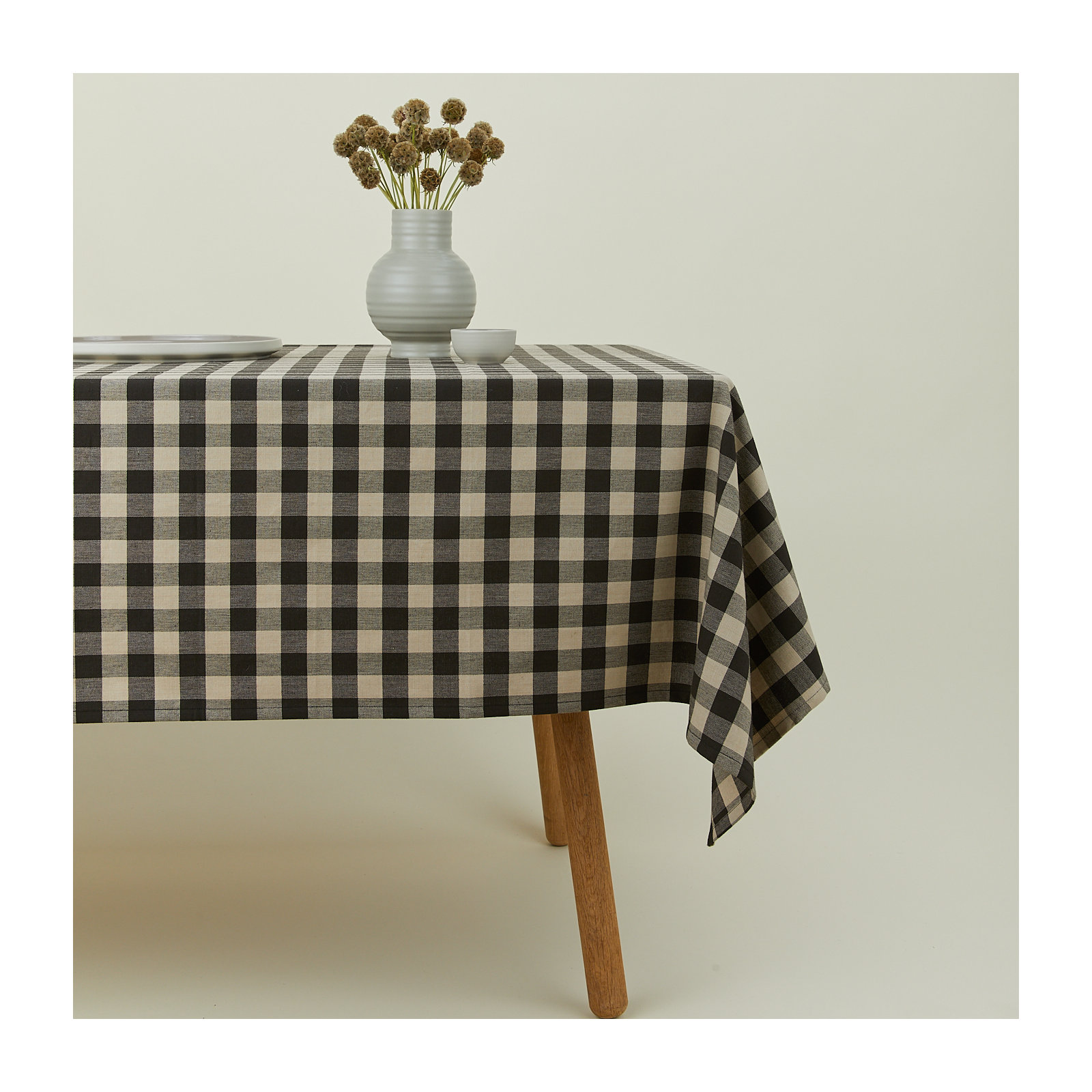 Essential Gingham Tablecloth, Black/Light Gray