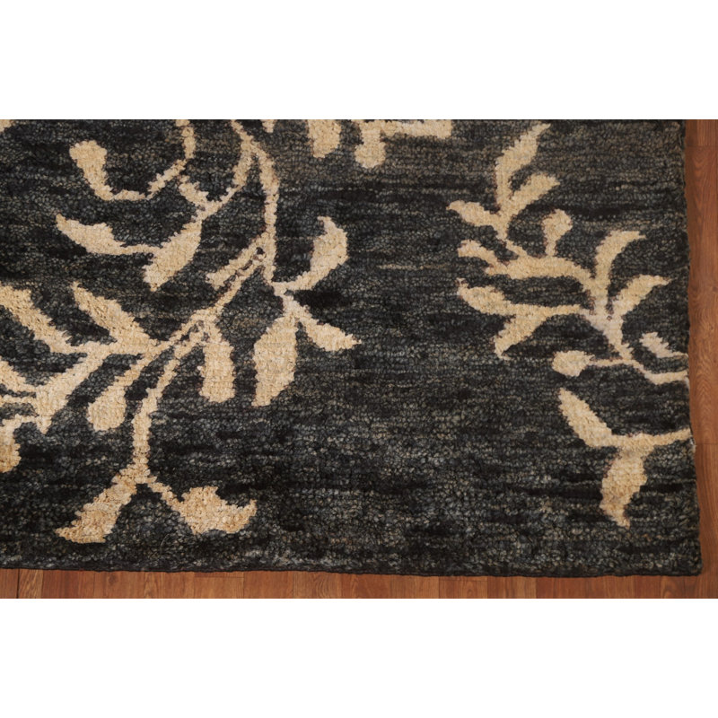 Abstract Black Area Rug 5x6