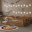 Structure de lit plateforme en bois avec rails hauts et tablette de rangement-1918246-1918244