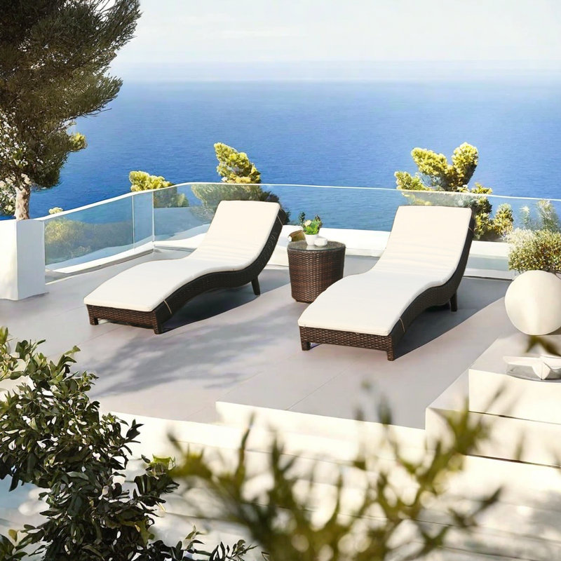 Chaise longue d'extérieur en rotin pour l'extérieur