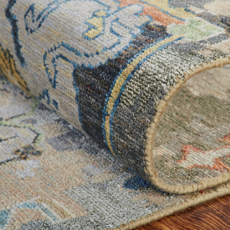 Johannes Golden Vine Hand-Knotted Area Rug, Runner 2'6" x 10'