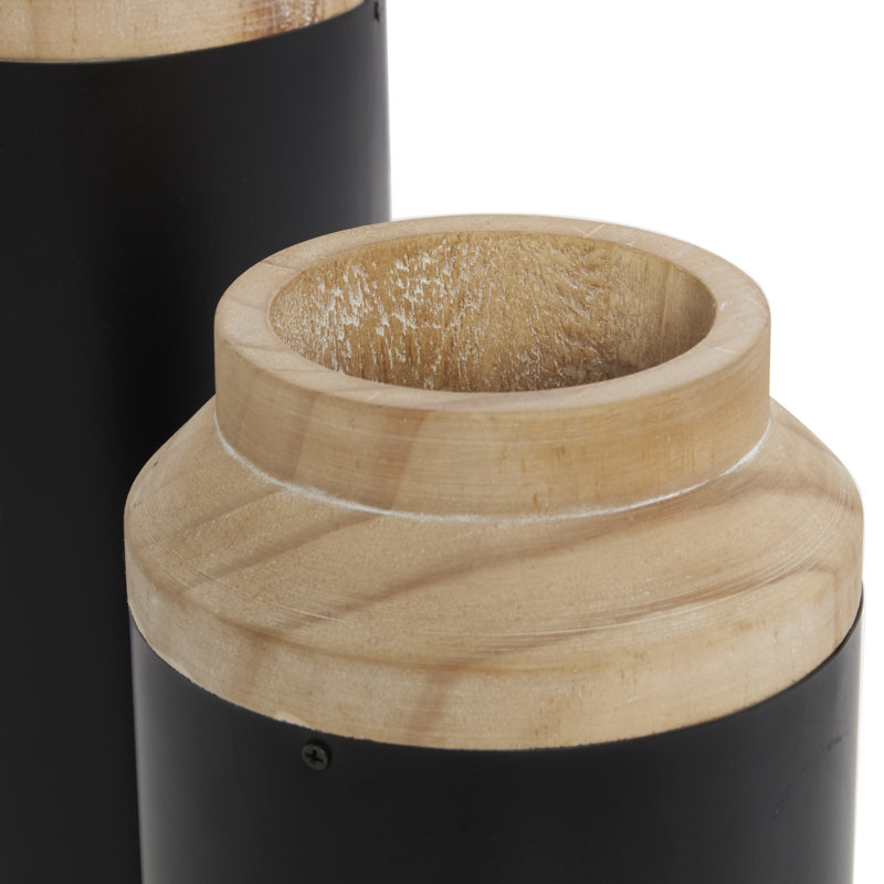 Ensemble de vases décoratifs en bois et blocs de bois brun clair
