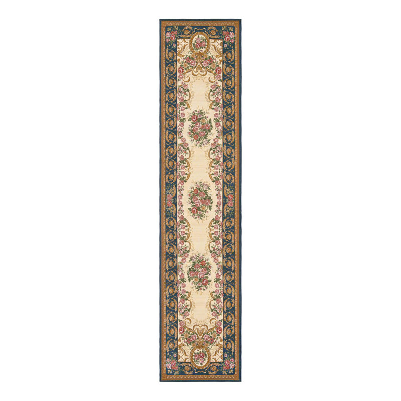 Indoor/Outdoor Traditional Area Rug, Runner 2'7" x 12'