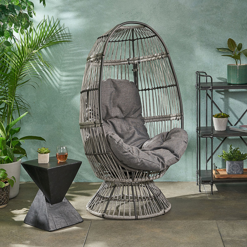 Fauteuil de patio pivotant